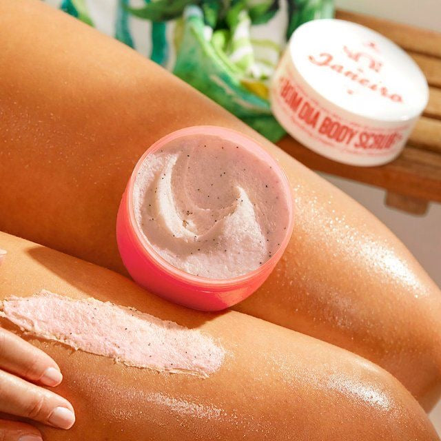 Sol de Janeiro Bom Dia Body Scrub 7.8 fl.oz / 220 g