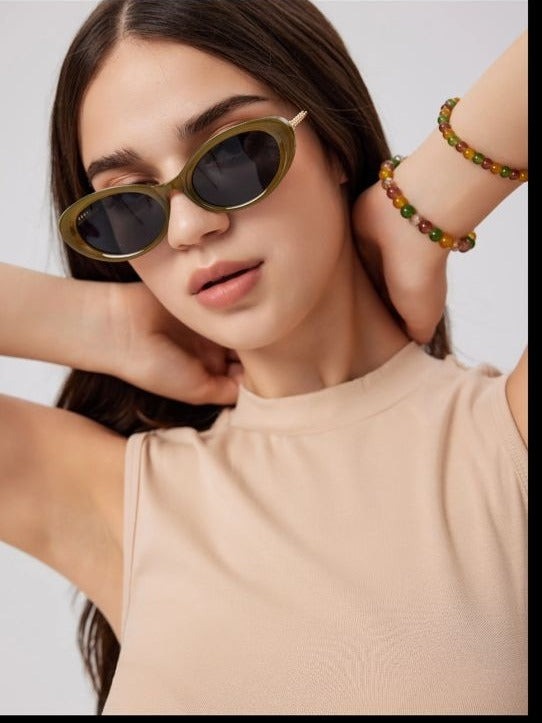 Oval Frame Fashion Glasses
