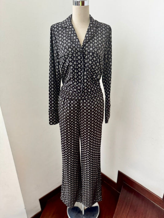 Michael Kors Studded Medallion Set